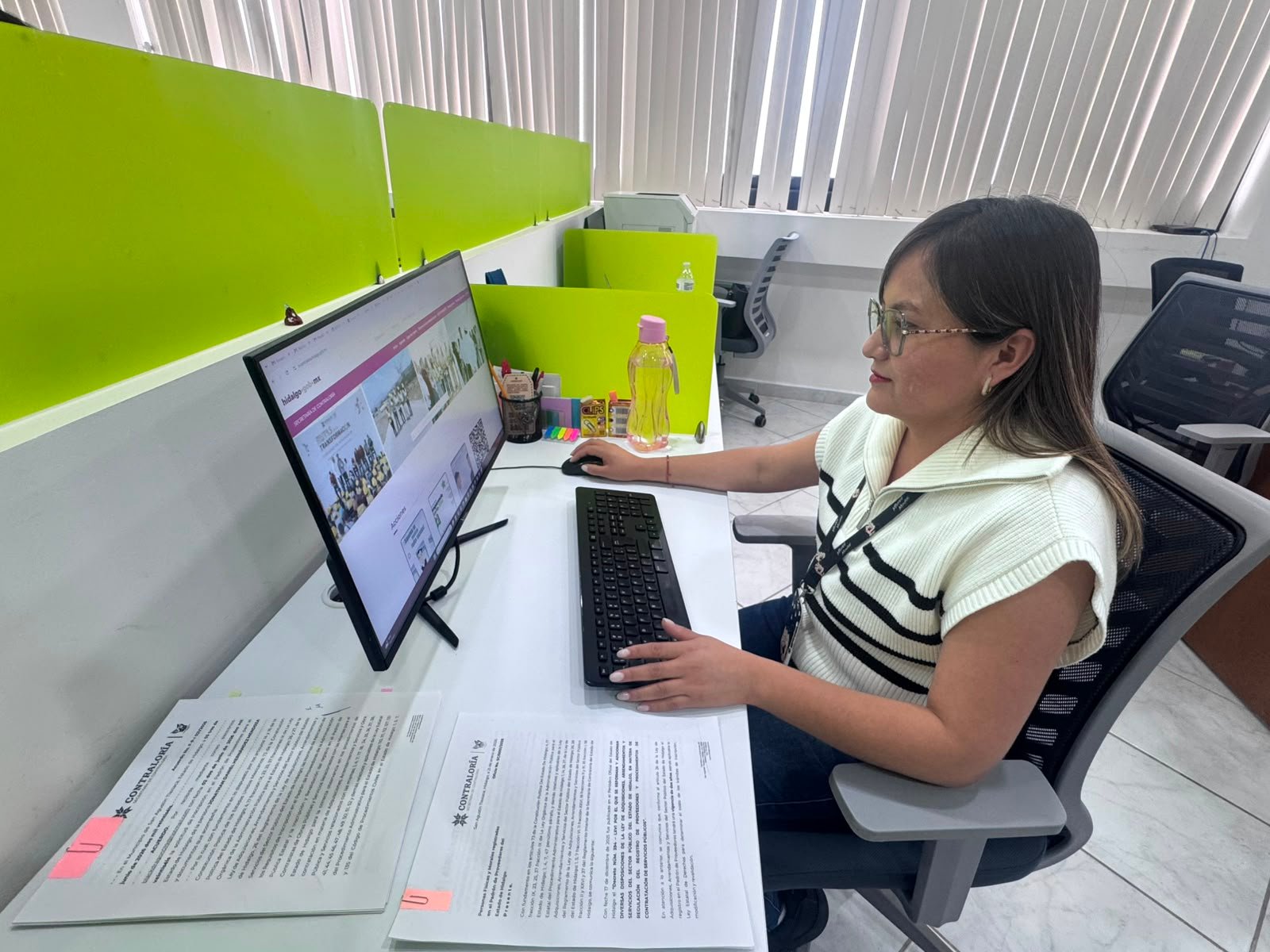 Contraloría de Hidalgo digitaliza el padrón de proveedores y contratistas