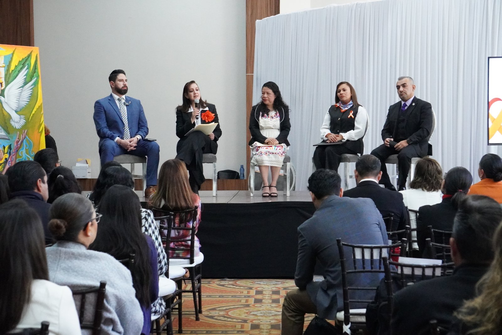Realizan conversatorio sobre Derechos Humanos y Educación en el marco de los 16 Días de Activismo contra la Violencia de Género