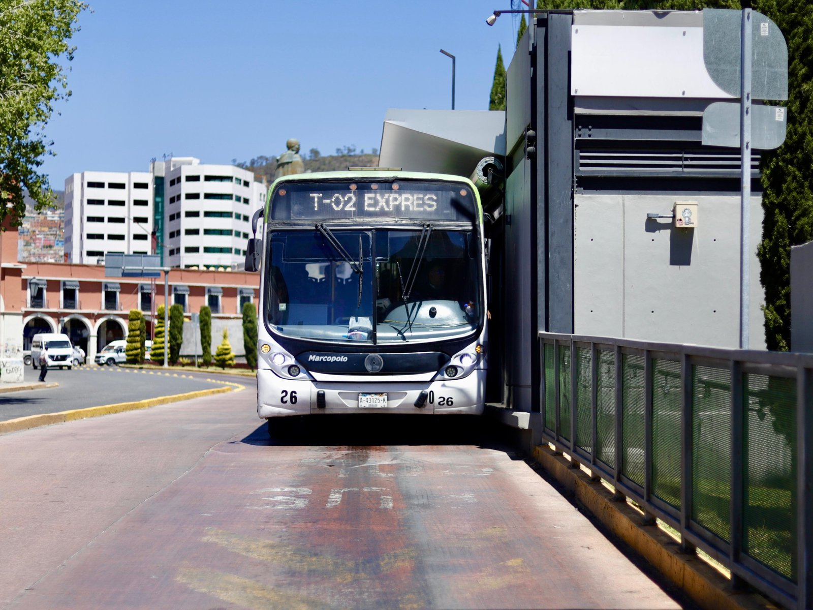 Tuzobús en riesgo de perder confianza ciudadana: estudio