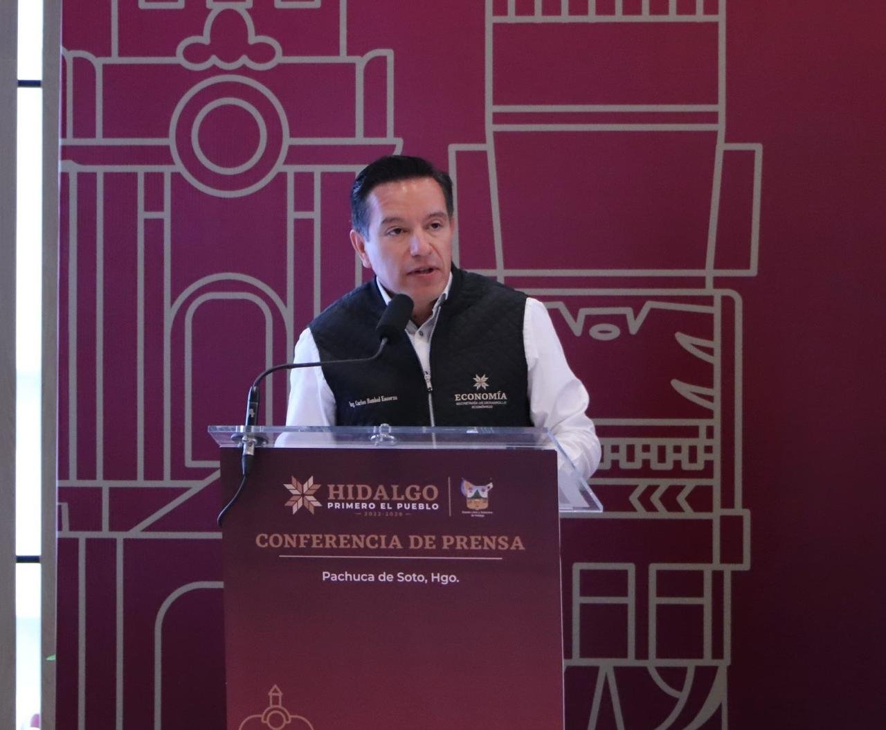 Suplantan identidad de Carlos Henkel en Facebook