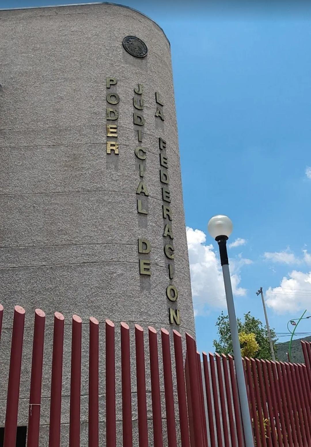 Con amparo, familia de ecuatorianos busca frenar devolución desde Hidalgo hacia su país