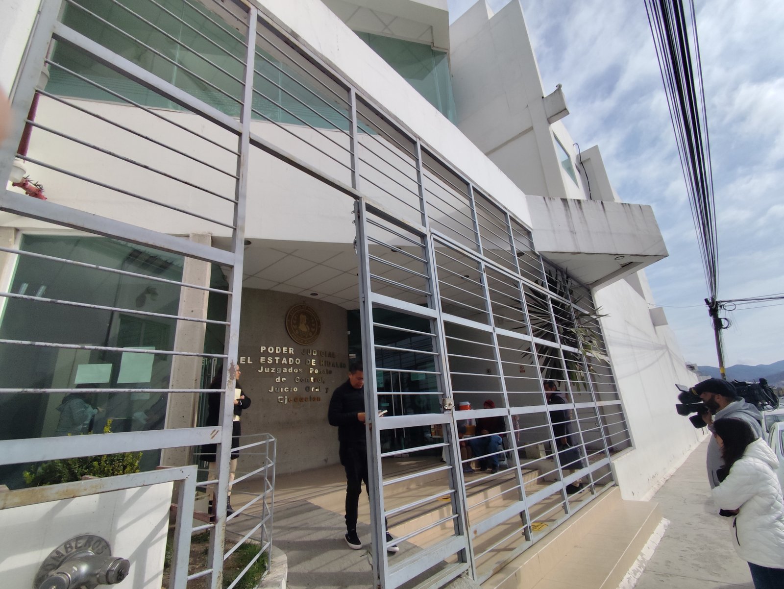 Vinculan a Demetrio N. por maltrato animal en contra de perrita de Mineral de la Reforma