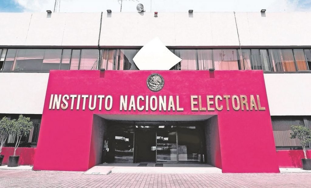 Consejeros y exfuncionarios del Instituto Electoral de Hidalgo quieren brincar al INE