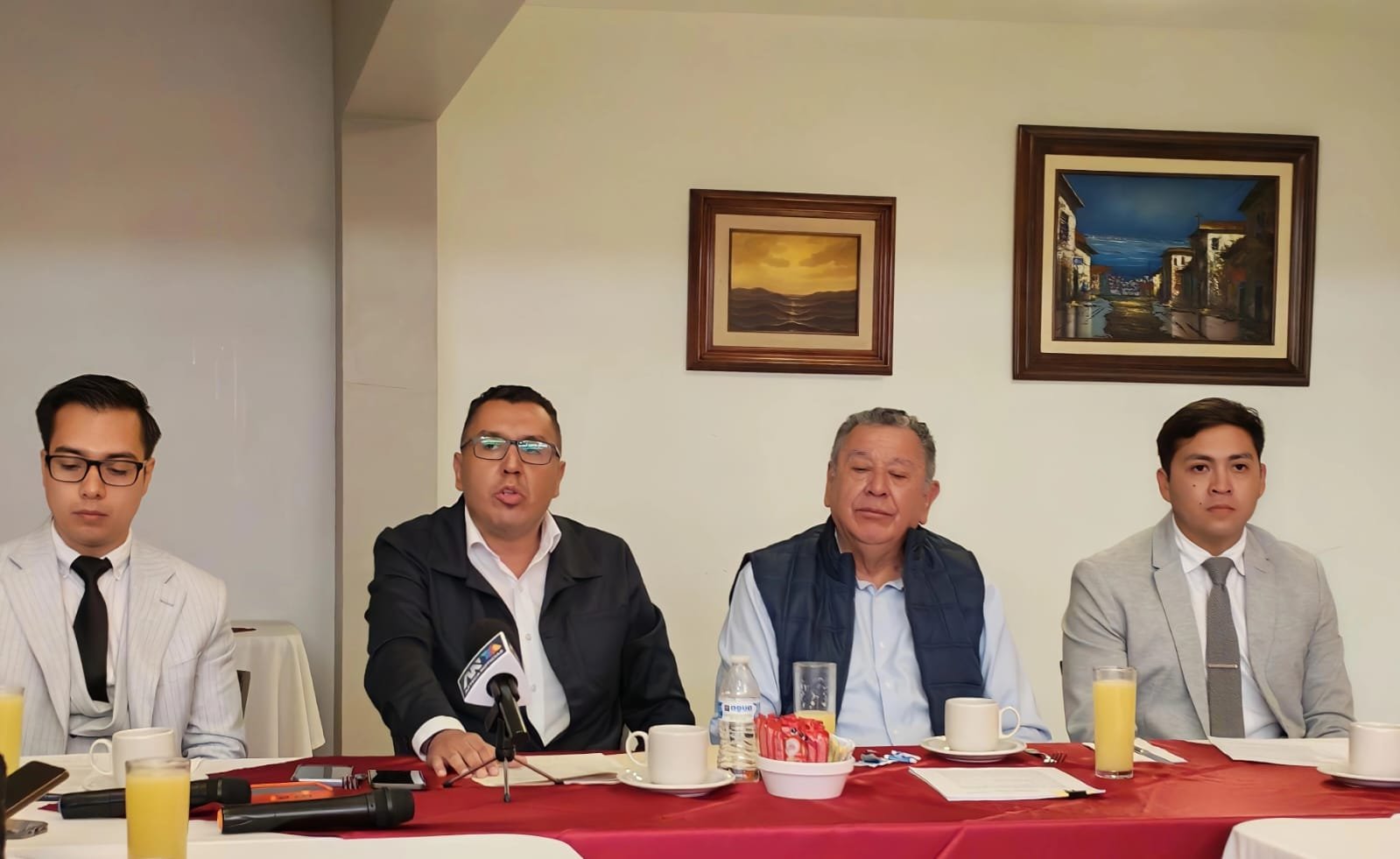 Familia Arenas Rodríguez acusa lentitud y temor de influyentísimo en proceso contra notario de Tulancingo