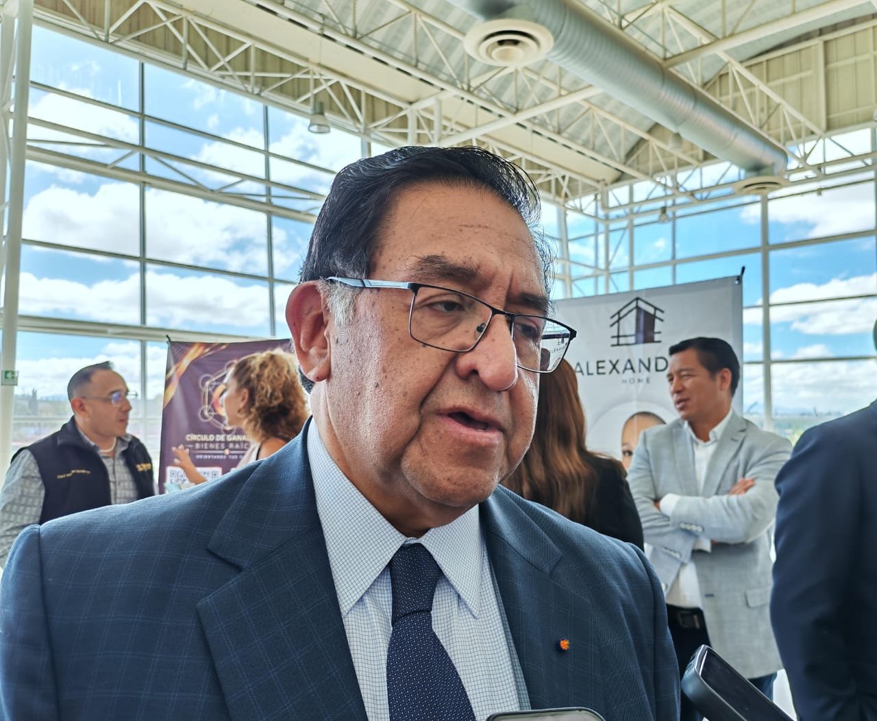 Treintañeros rompen tabú del testamento en Hidalgo