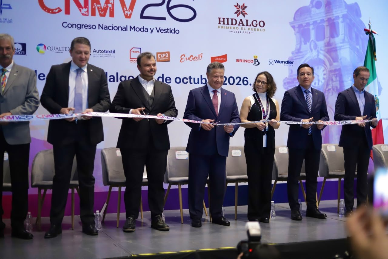 Inaugura Julio Menchaca el Congreso de Moda y Vestido 2026 en Hidalgo