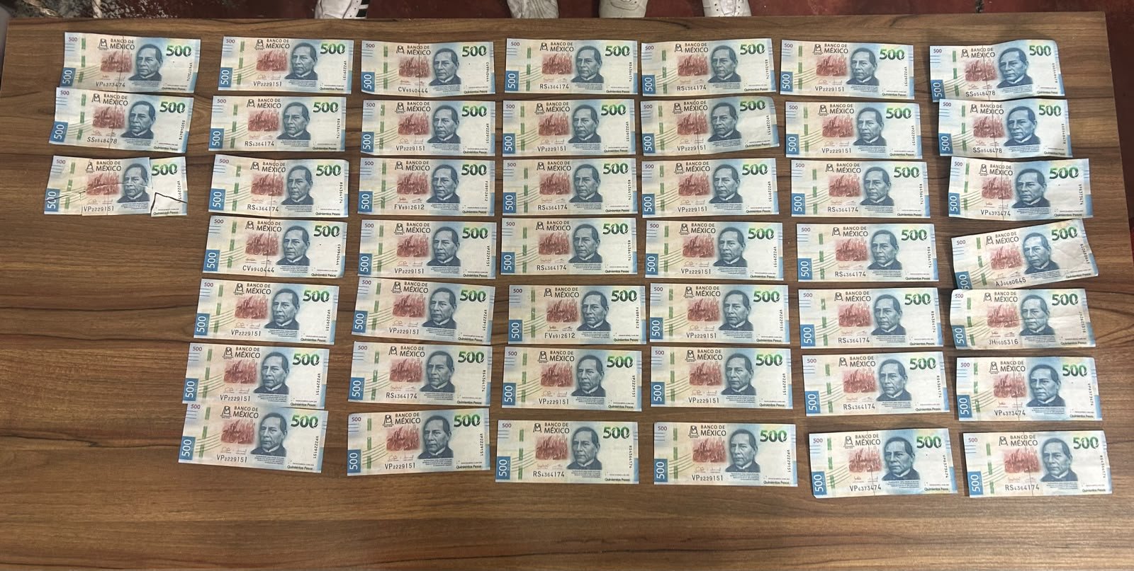 Detienen en Huasca a dos personas con 45 billetes presuntamente falsos