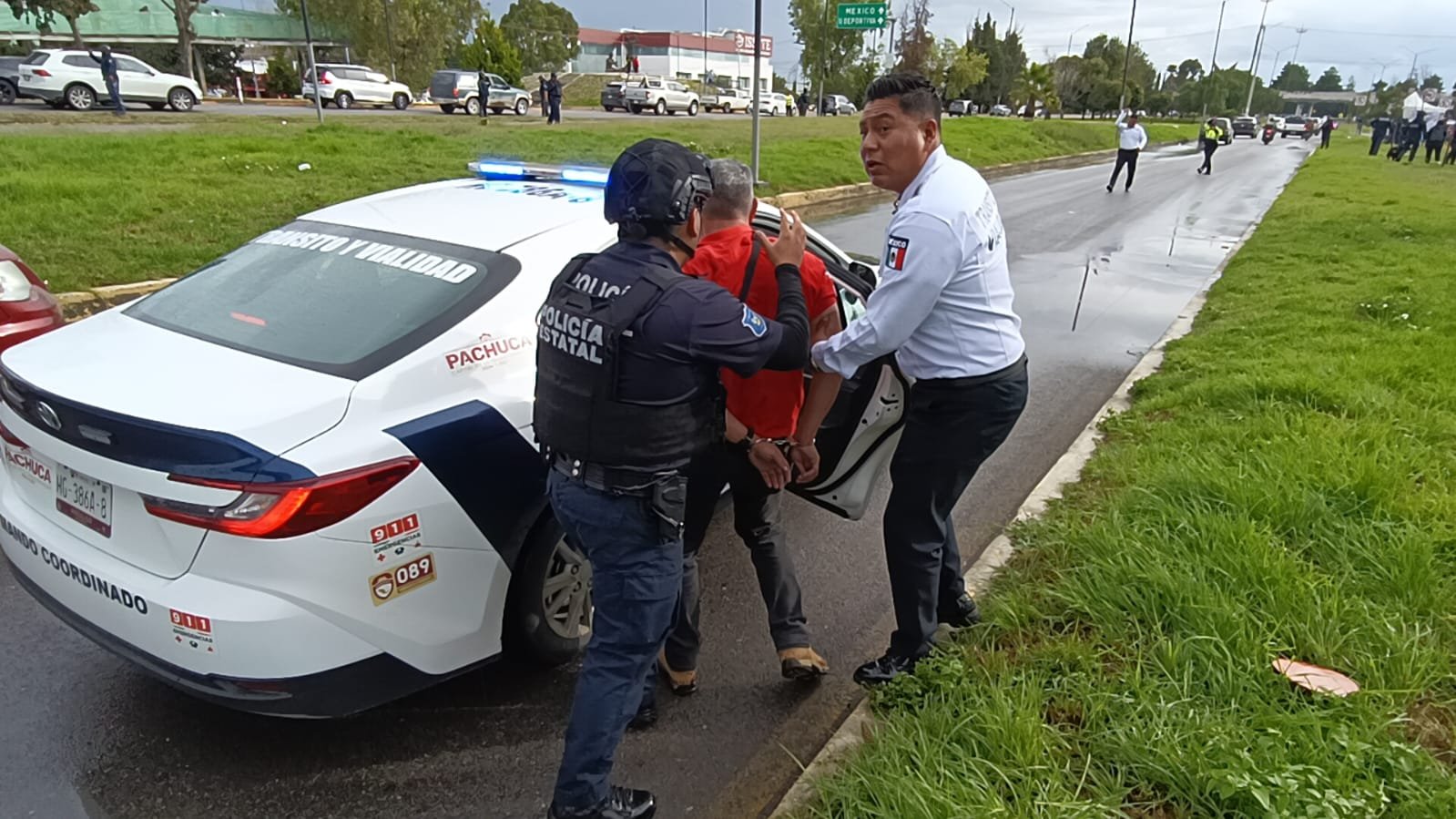 Abren investigación contra comisario Julio Meléndez por actuación en marcha del IMSS