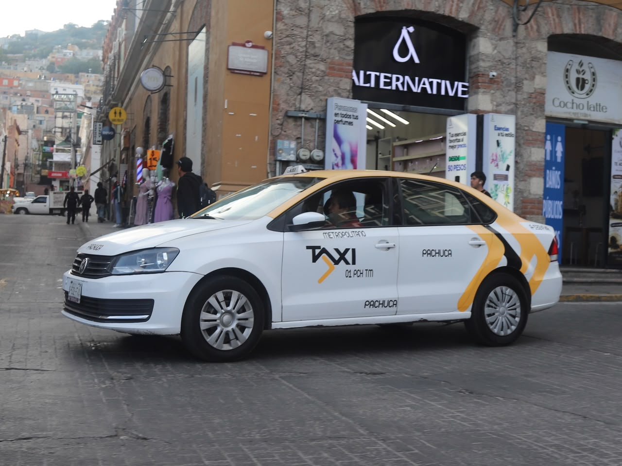 ¿Un taxi cobró de más? Así se puede presentar una queja ante el STCH