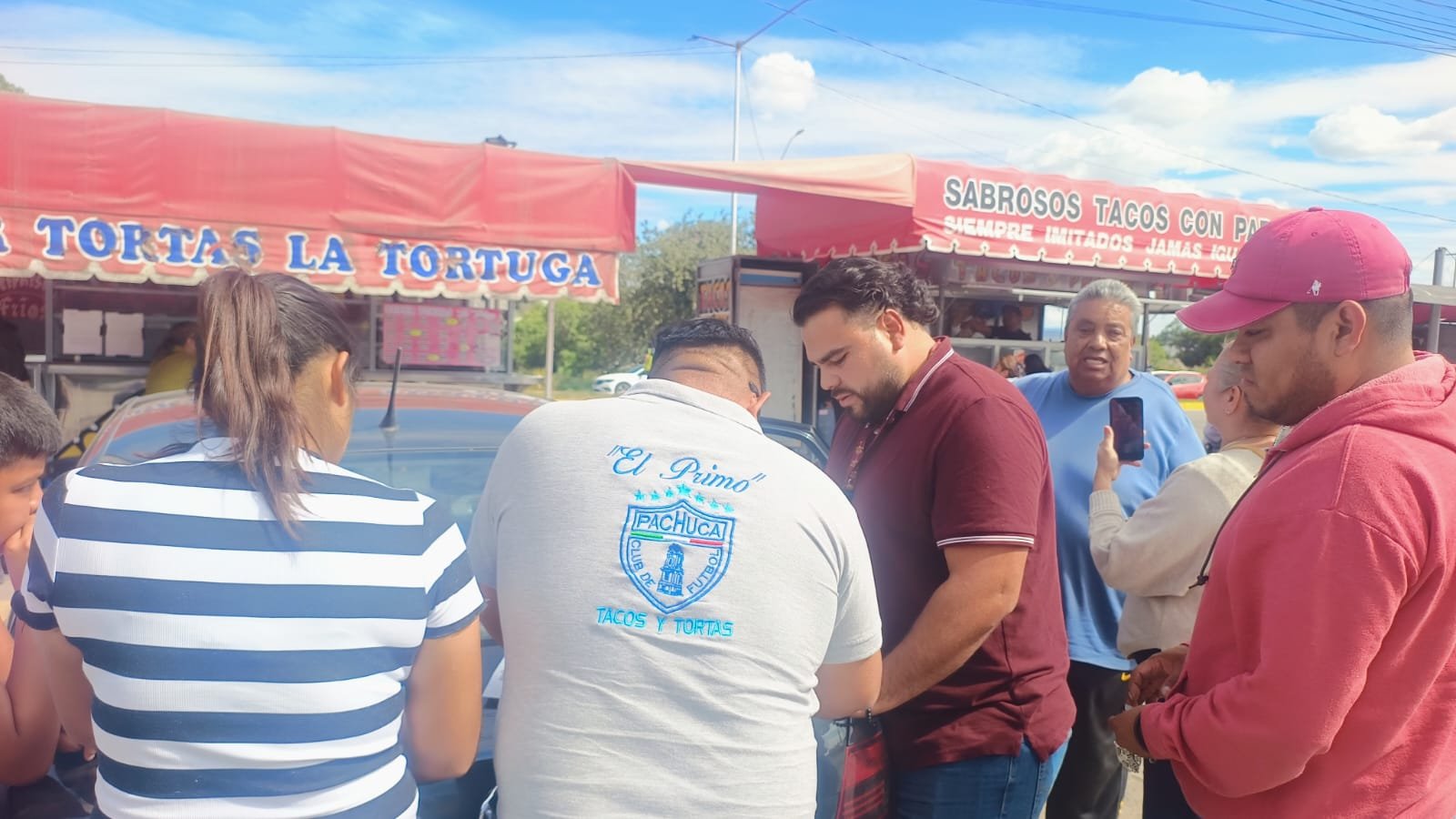 Reabren cuatro puestos en Plaza del Valle y reciben notificación para suspender actividades