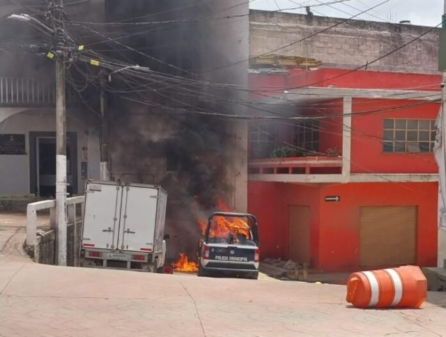 Sentencian a 26 años de prisión a hombre por daños a casa de exalcalde de Zacualtipán