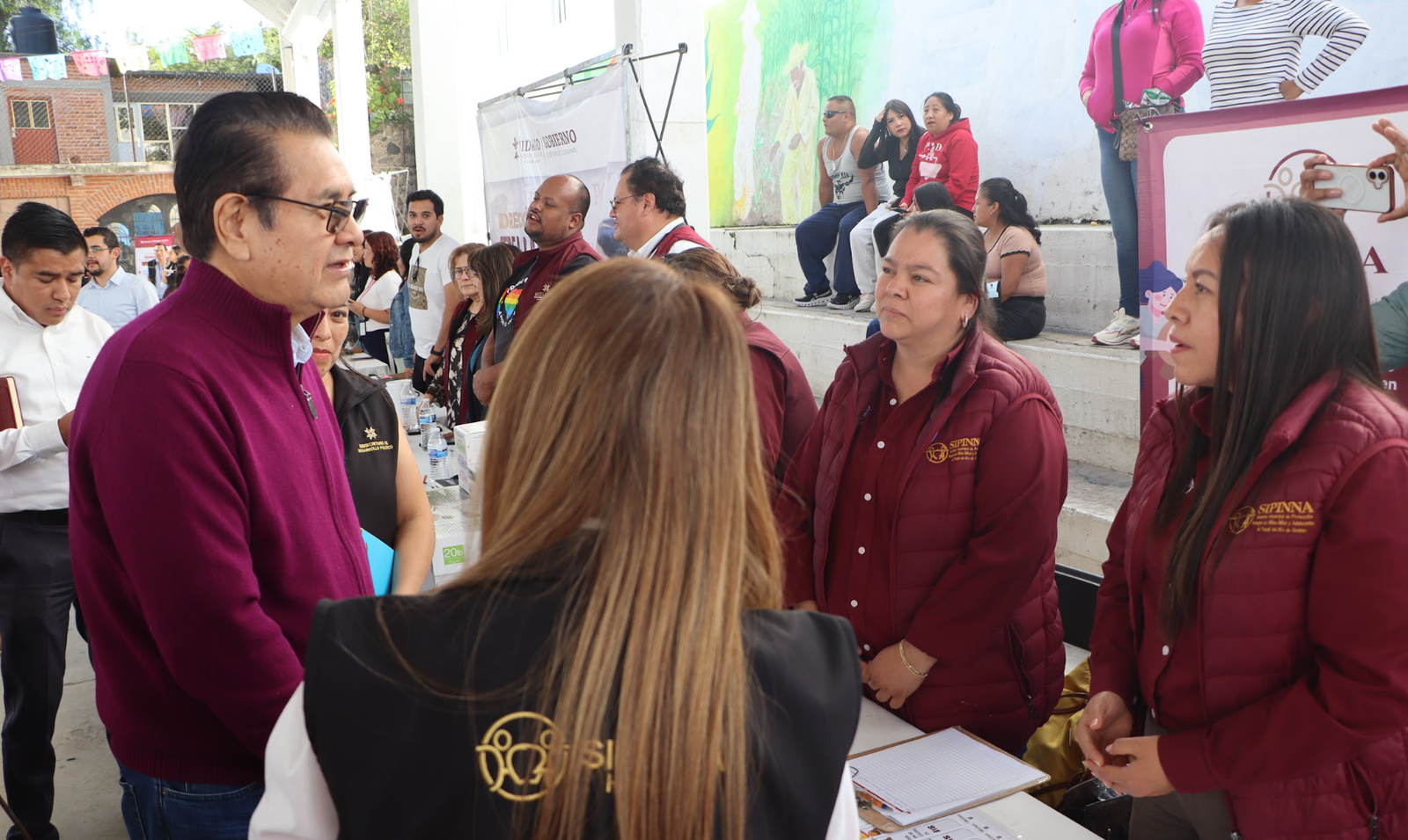 Gobierno de Hidalgo acerca servicios a habitantes de Tepeji del Río con las Mesas de Acercamiento de Bienestar y Paz