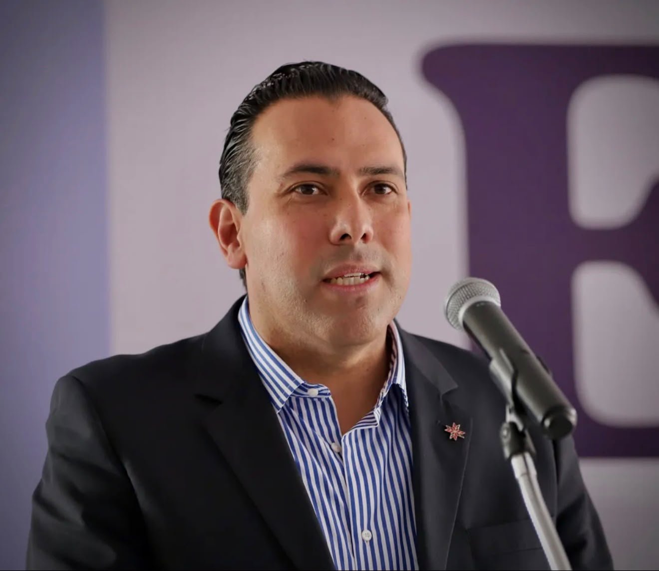 Ricardo Alvizo, pieza operativa del DIF Hidalgo