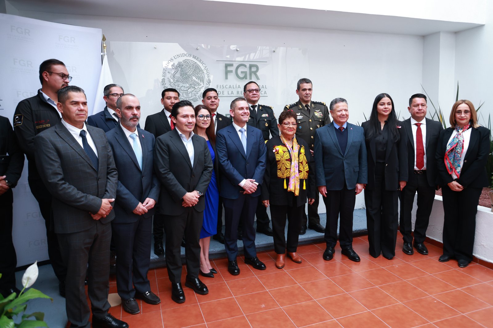 Ernestina Godoy y Julio Menchaca inauguran los Módulos de Atención Social ¡Sí Confío! de la FGR