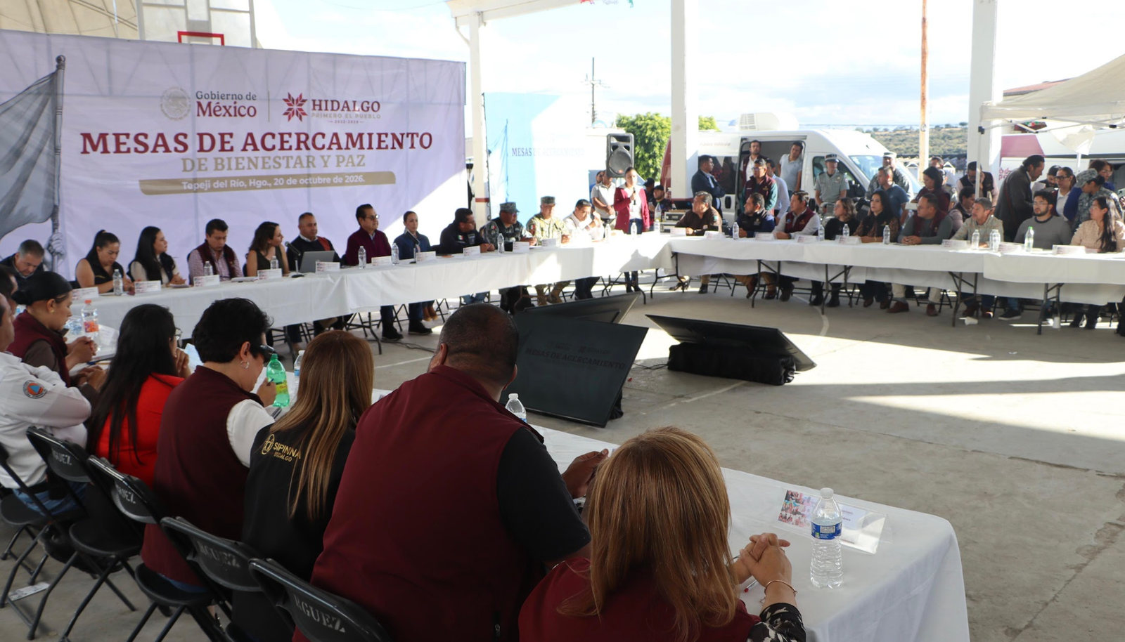 Gobierno de Hidalgo acerca servicios a habitantes de Tepeji del Río con las Mesas de Acercamiento de Bienestar y Paz