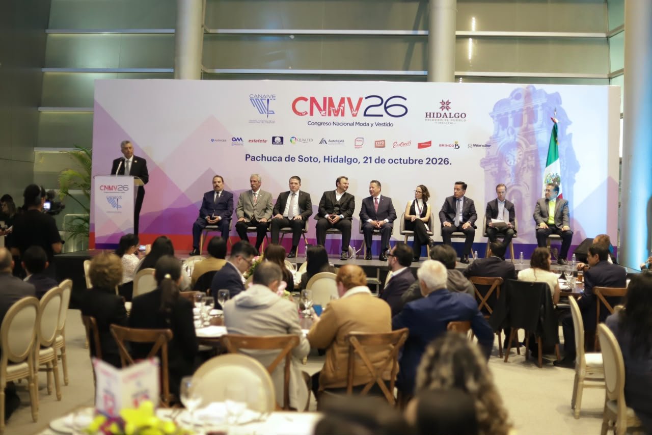 Inaugura Julio Menchaca el Congreso de Moda y Vestido 2026 en Hidalgo
