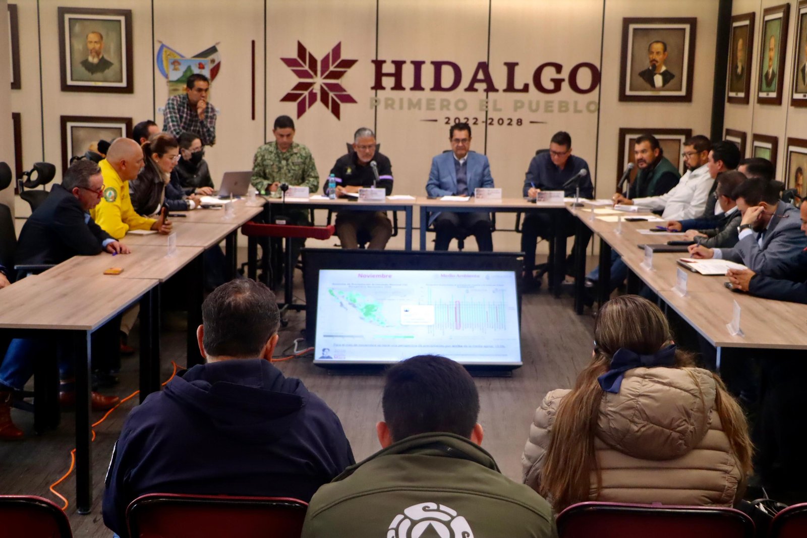Lluvias dejan derrumbes, deslaves y cierres carreteros en distintas regiones de Hidalgo